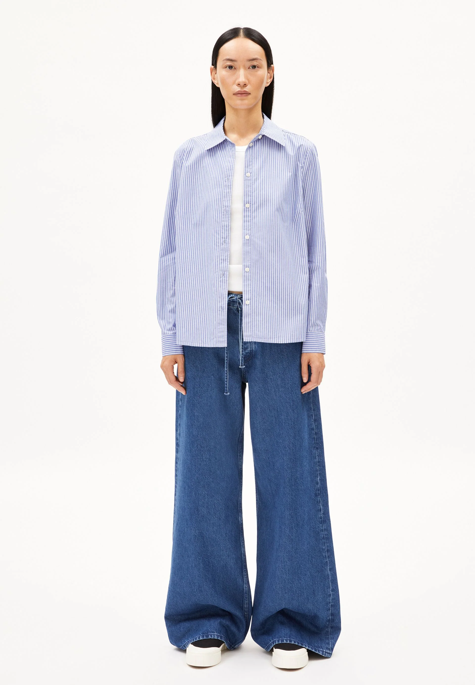 ASTRAEAAS MID WAIST WIDE JEANS | hummingbird - Image 5