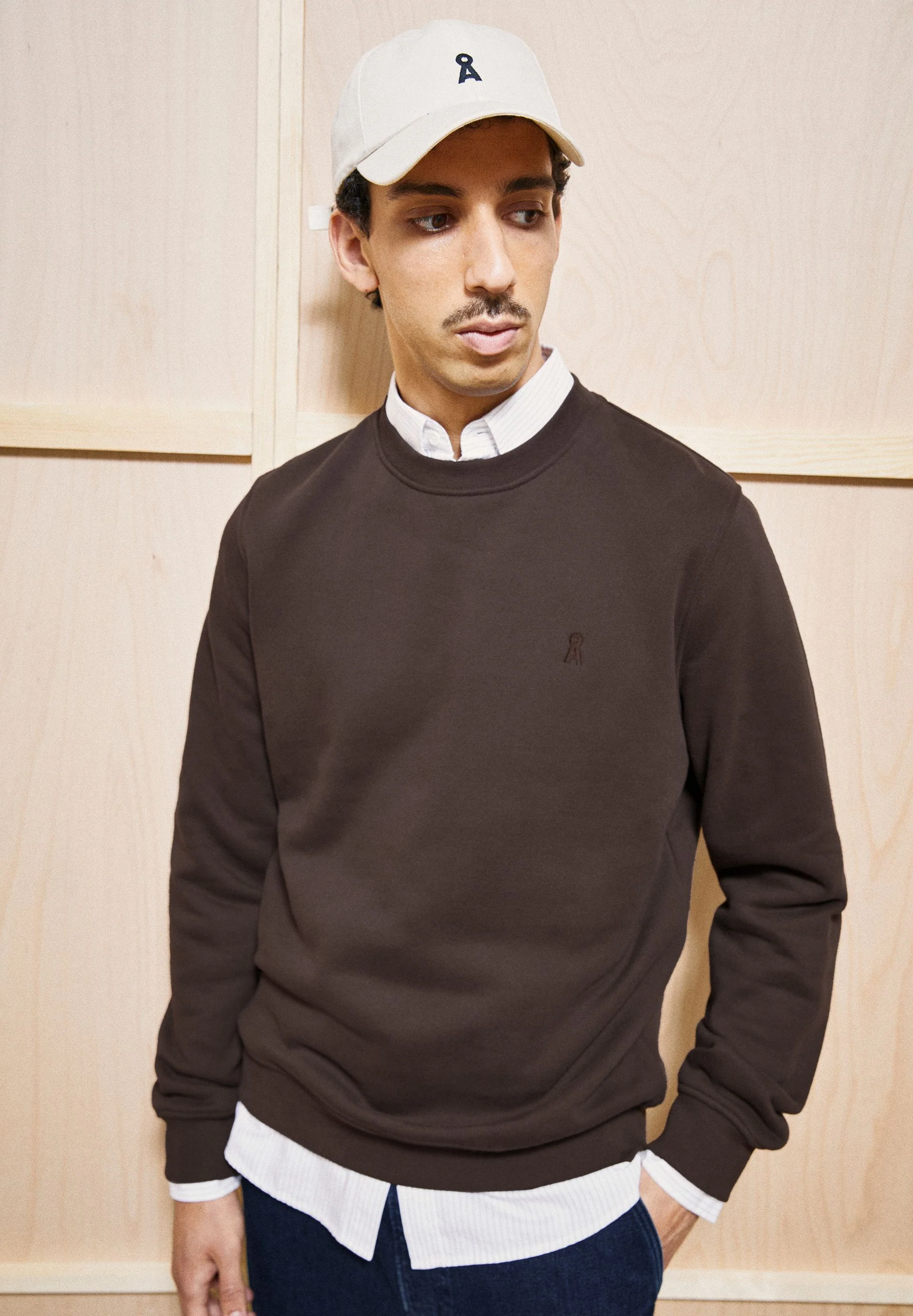 BAARO FLEECE SWEATSHIRT | claystone - Image 4