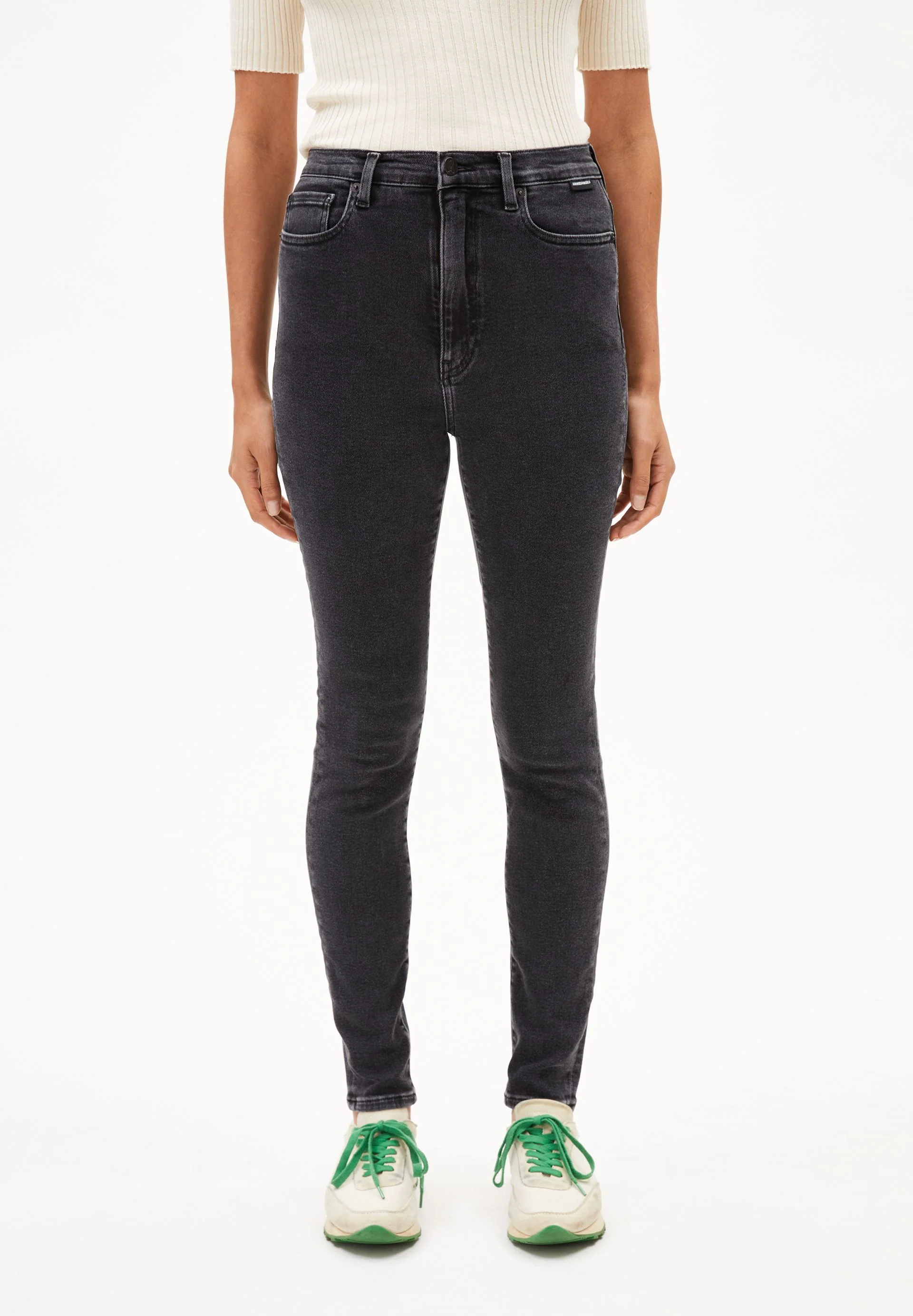INGAA HIGH WAIST SKINNY JEANS | true black washed