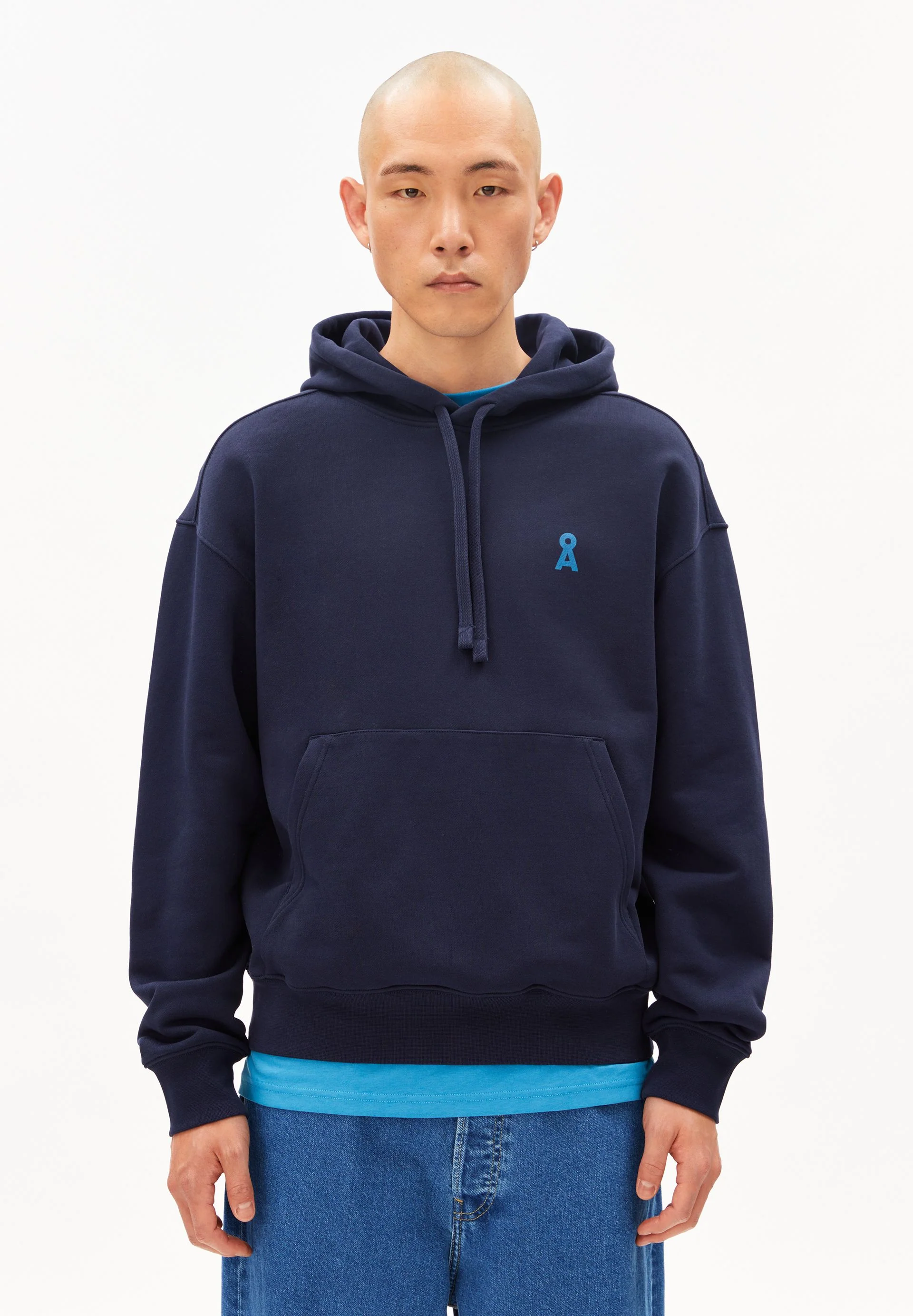 DETOX ARTWORK SWEATHOODIE | tinted navy