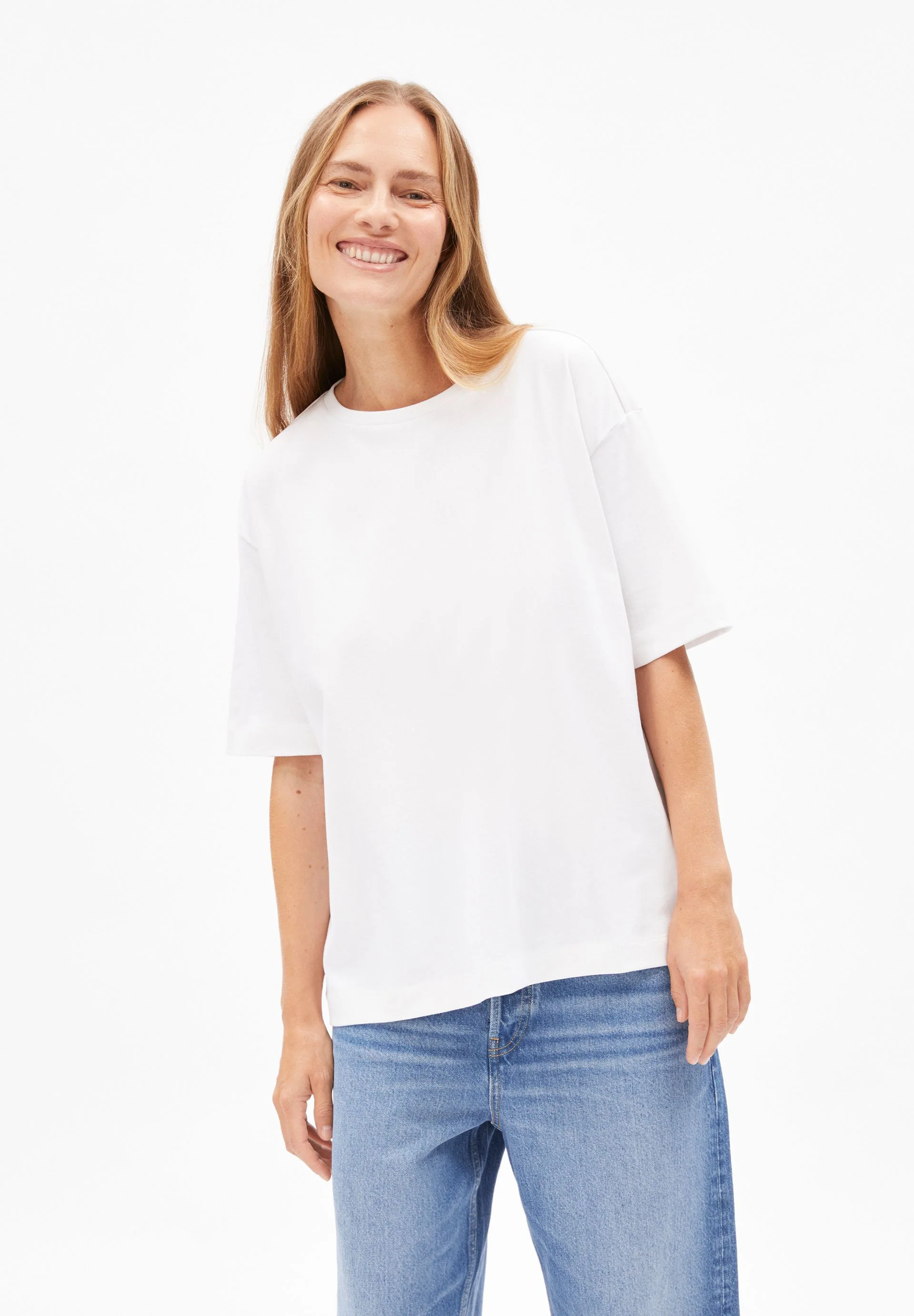 GIANNAA | white