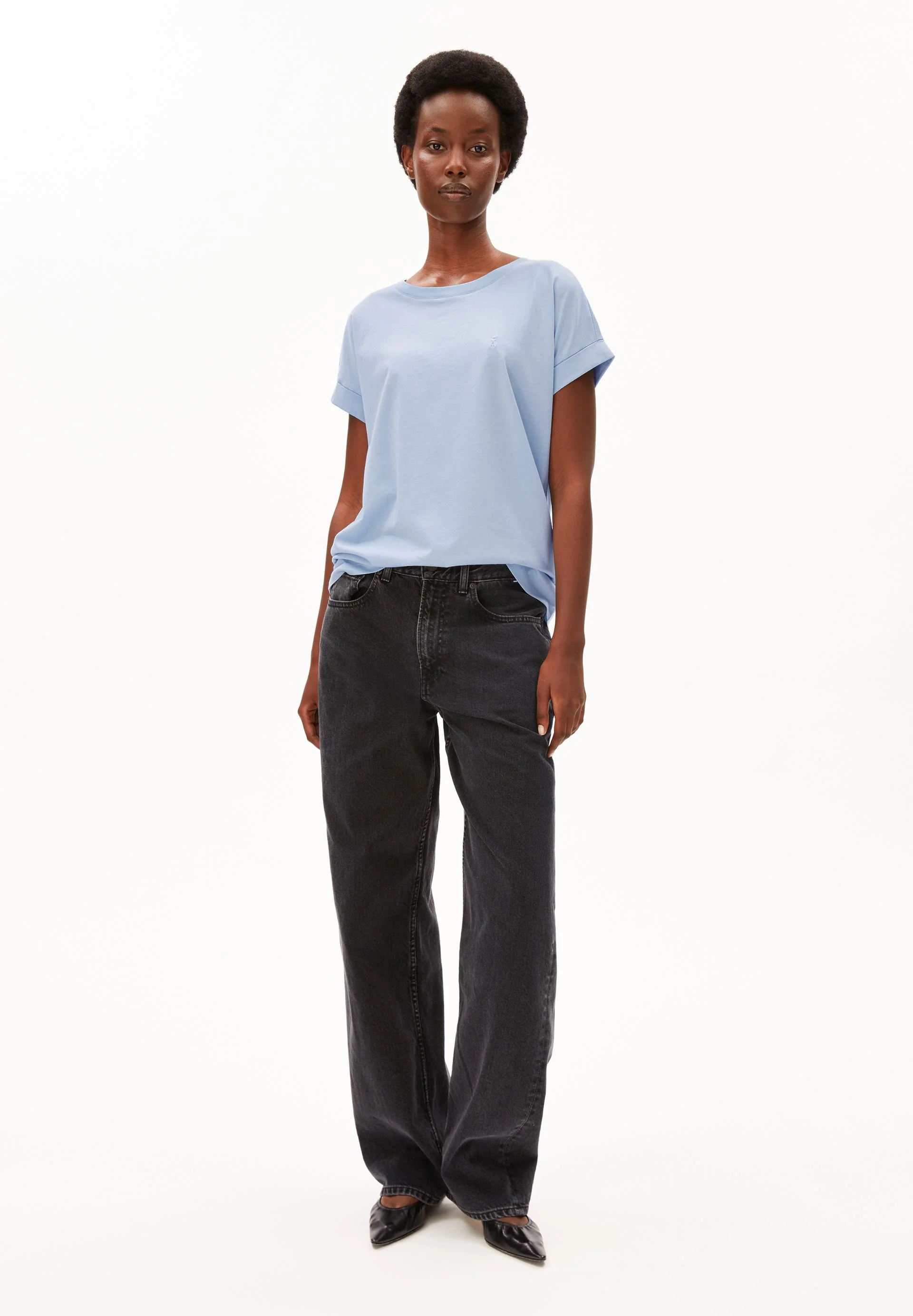 IDAARA T-SHIRT | soft blue - Image 5