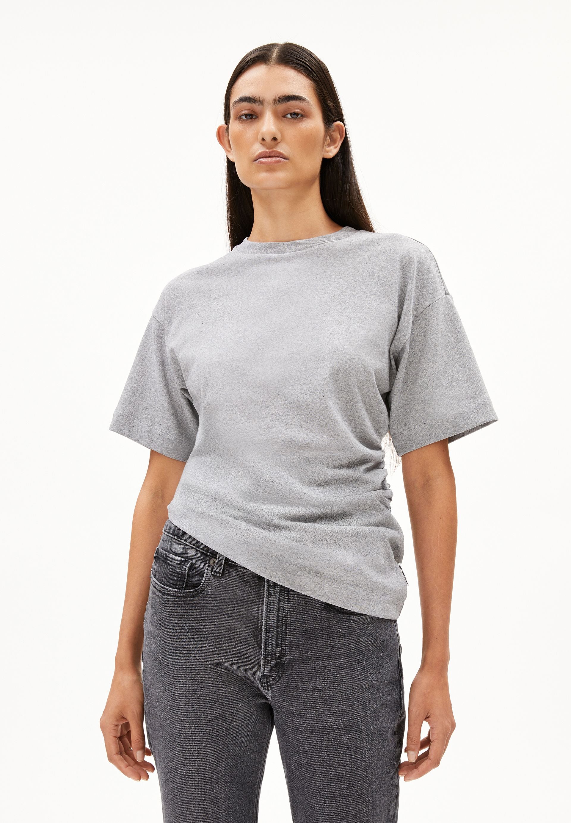 JAREKAA T-SHIRT | silver melange