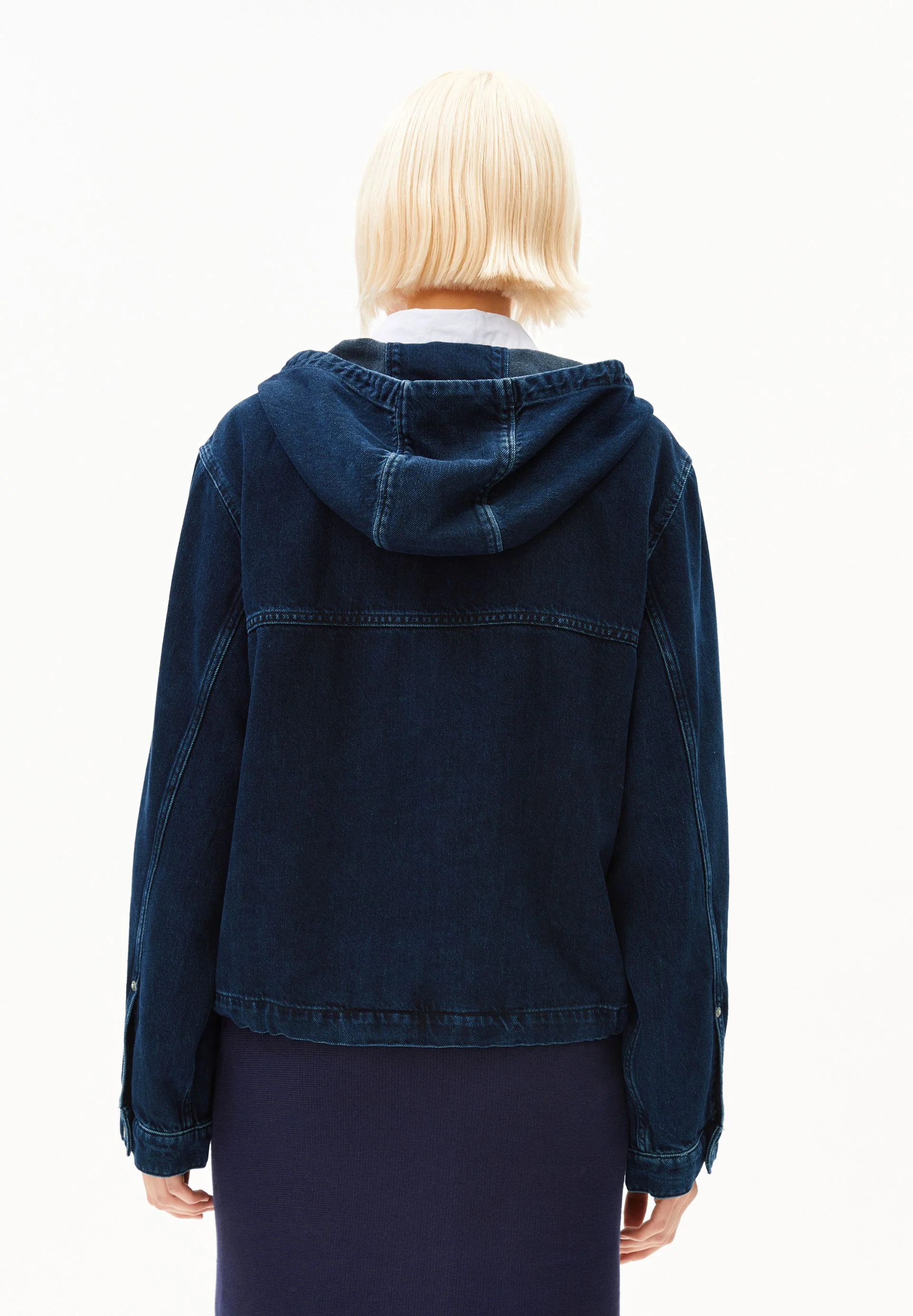 JEANSJACKE MIT KAPUZE | fluid ink - Image 2