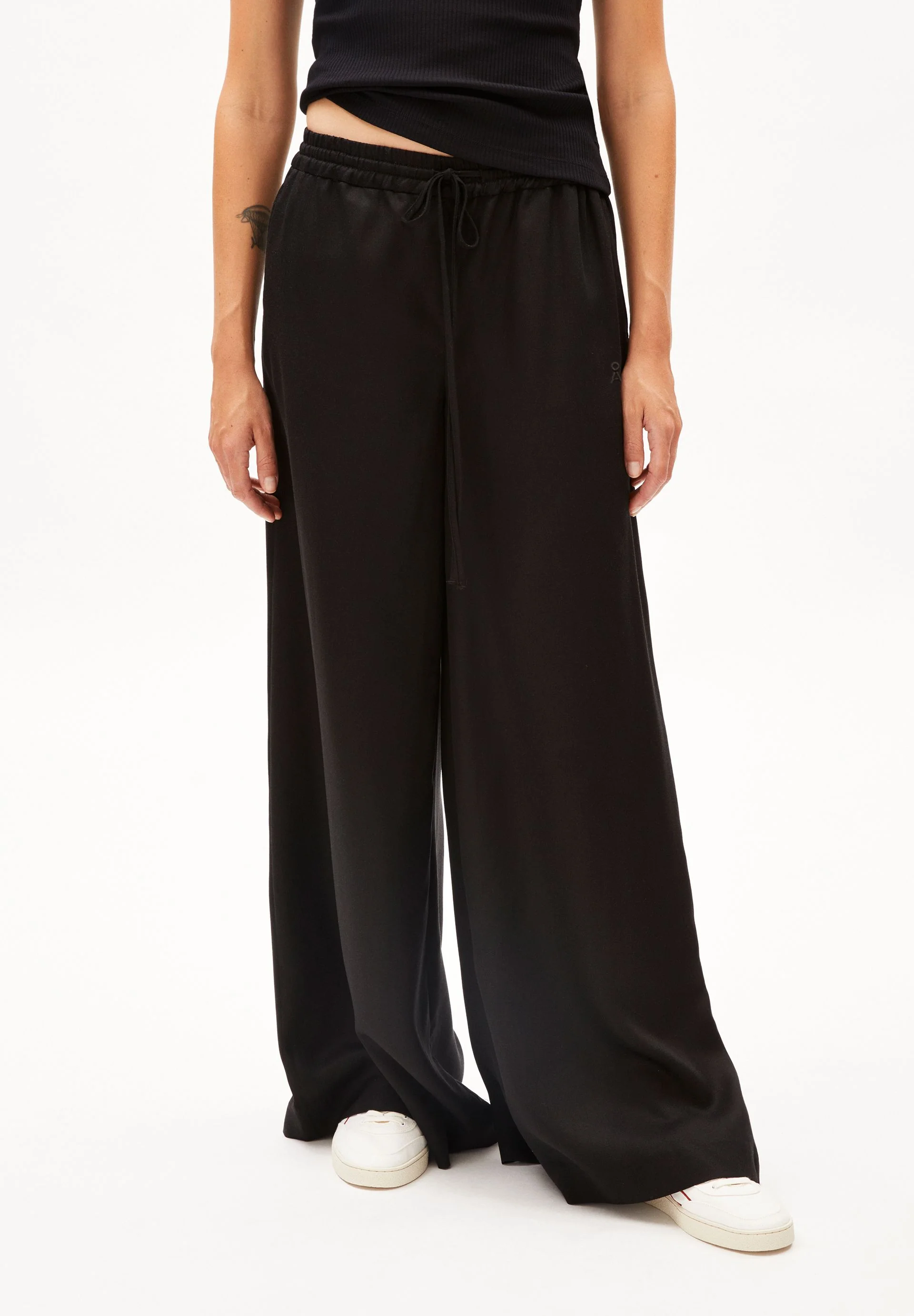 KAADIA WIDE
