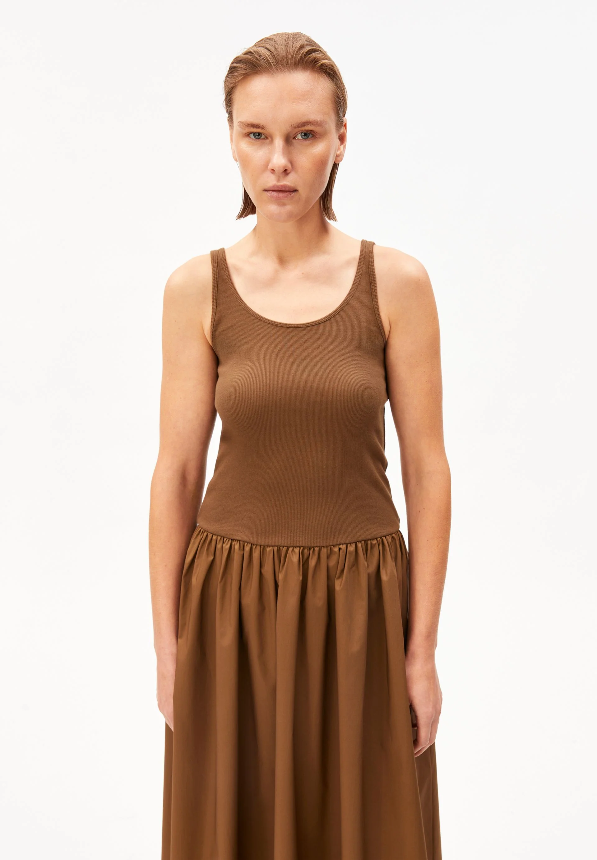 MATERIAL-MIX KLEID | dried palm-dried palm