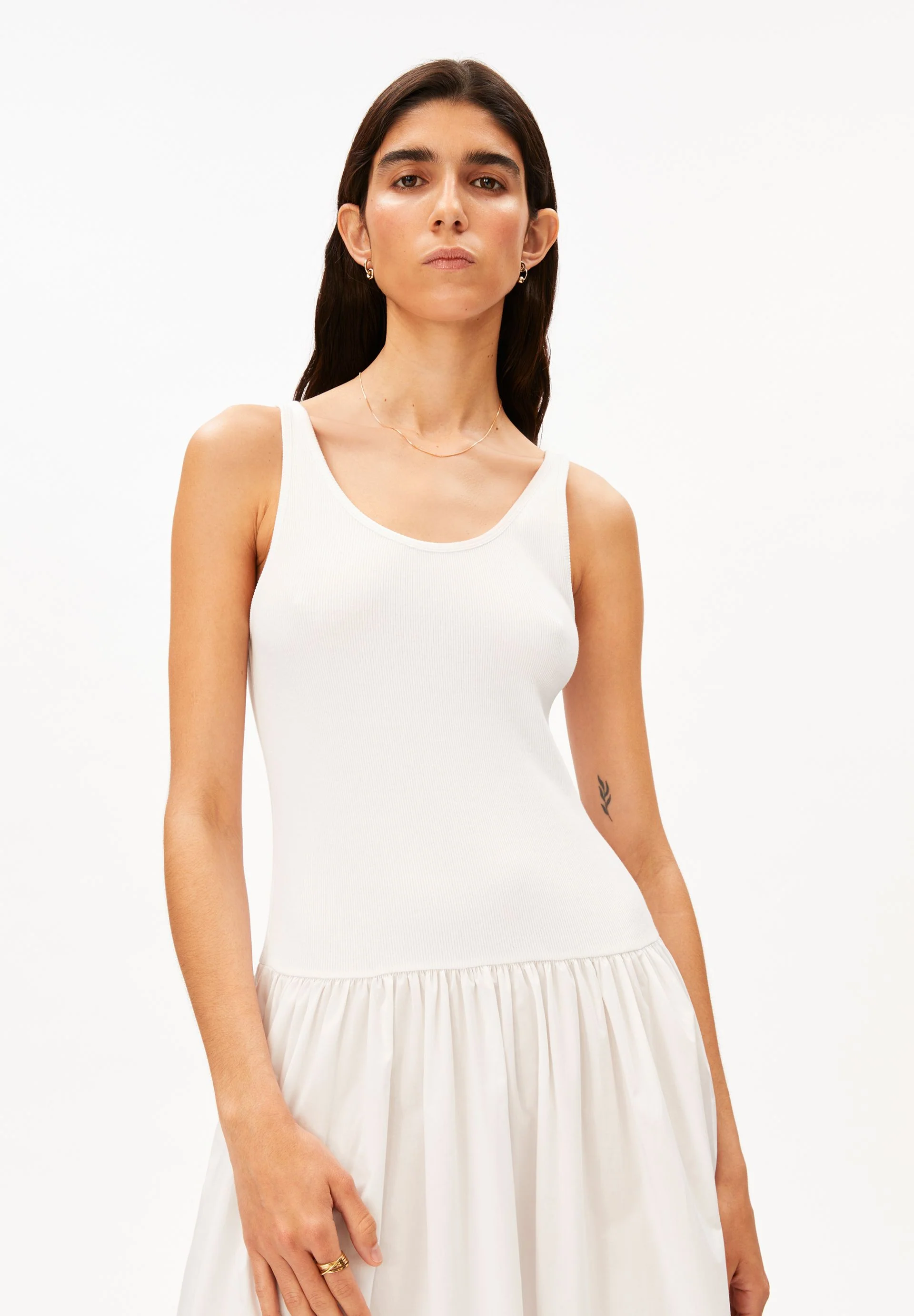 MATERIAL-MIX KLEID | white
