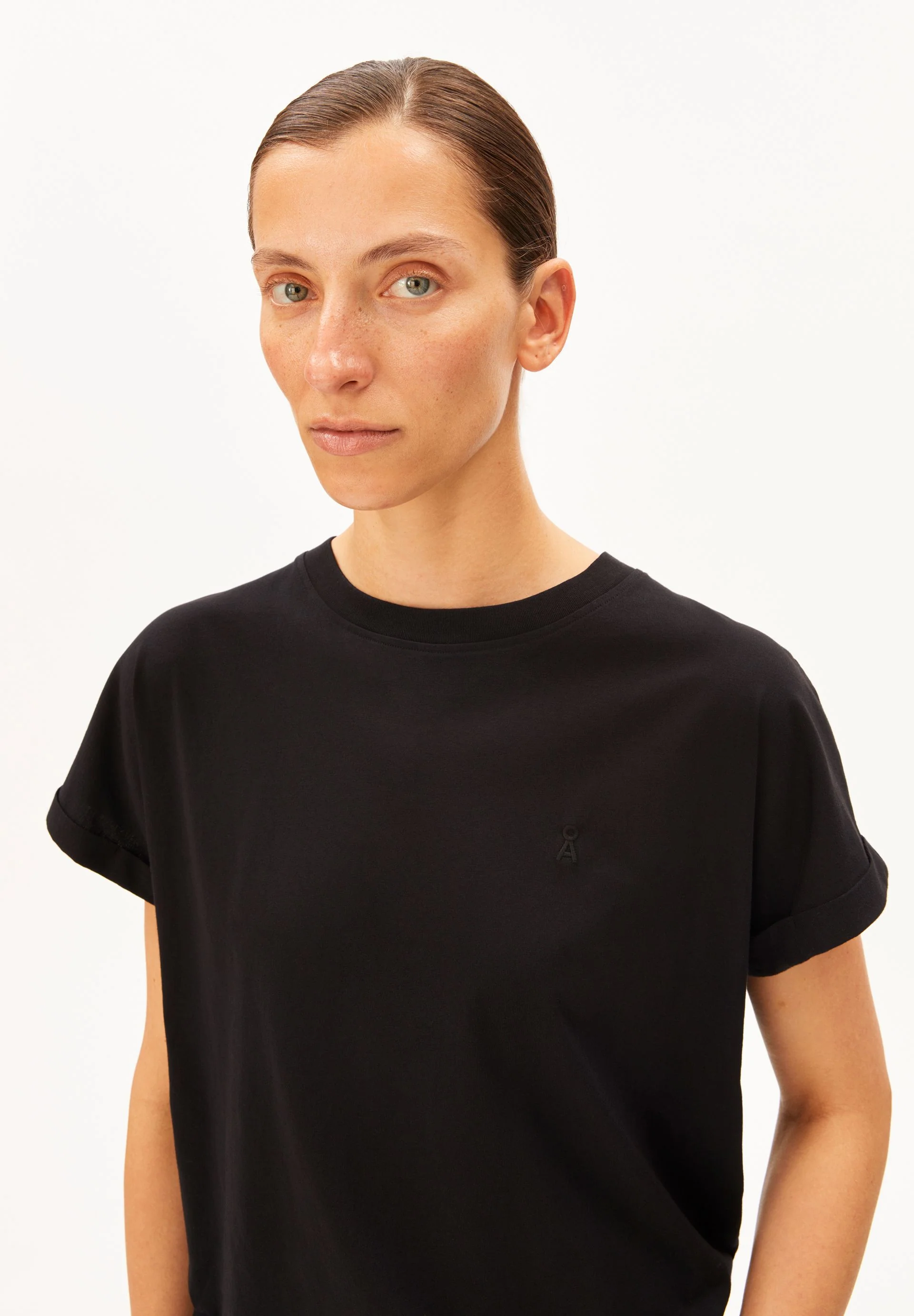 NEUES IDAARA T-SHIRT | black - Image 3