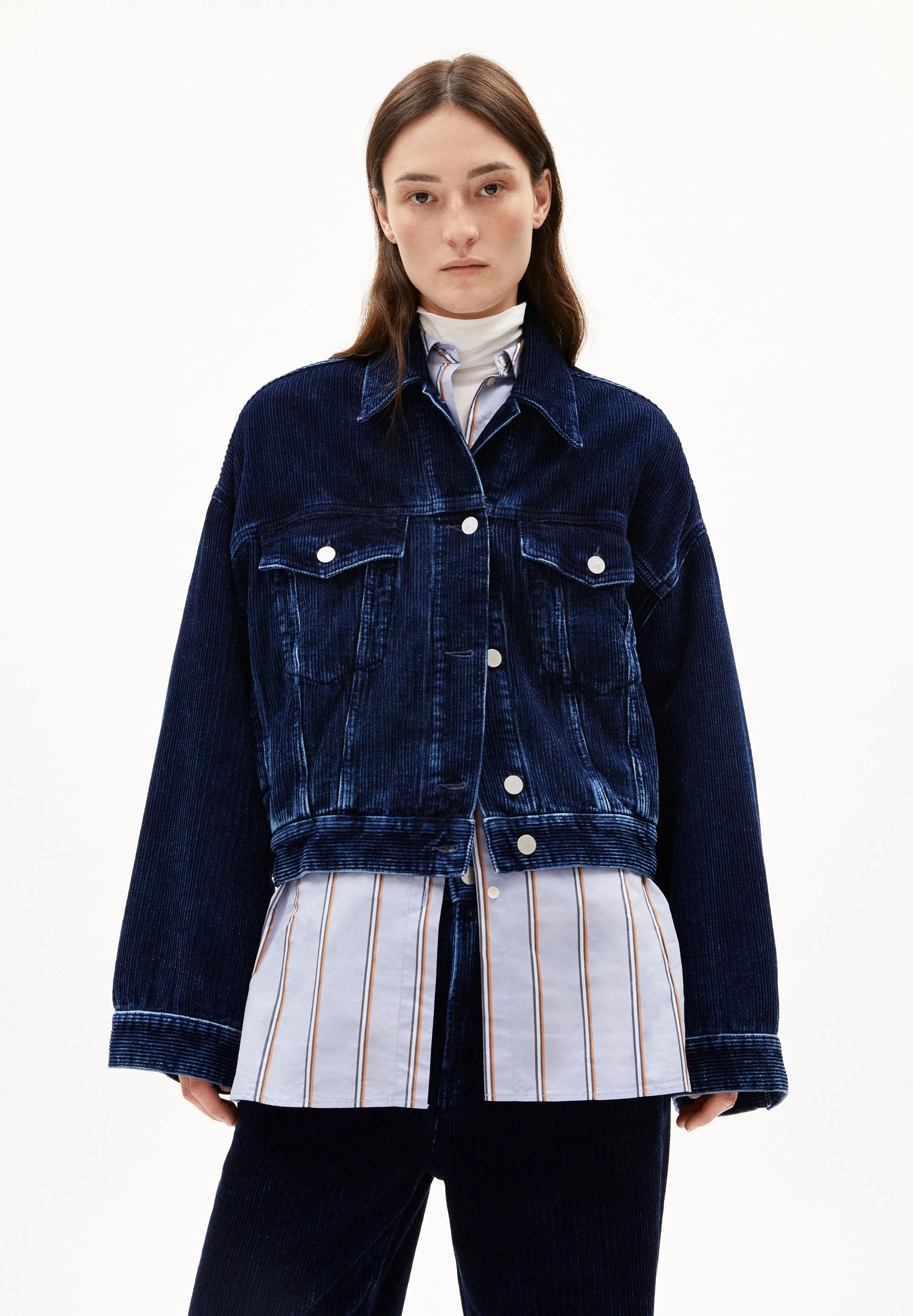 PAASITHE INDIGO CORD JACKE | indigofera