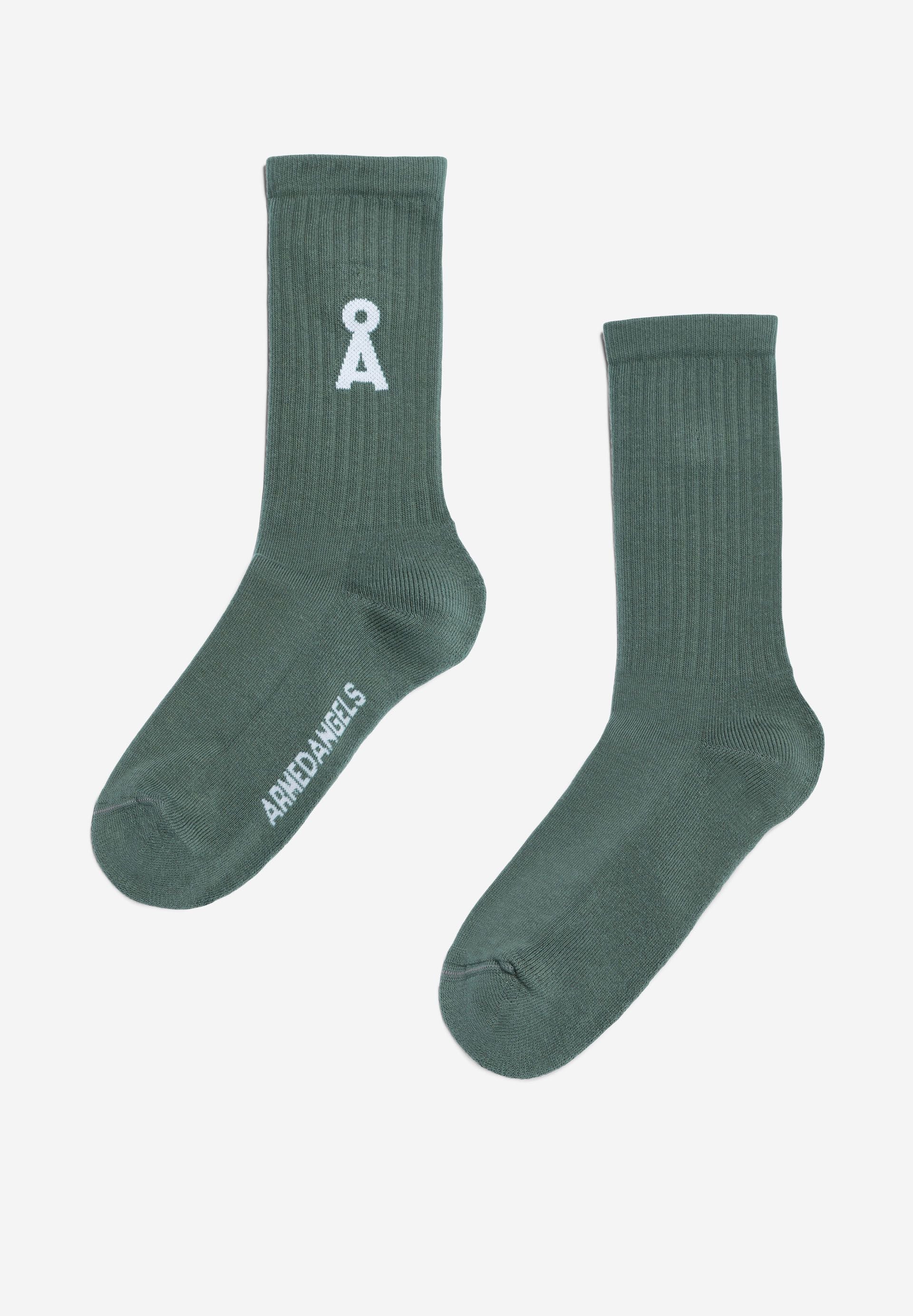 SAAMUS BOLD | green spruce