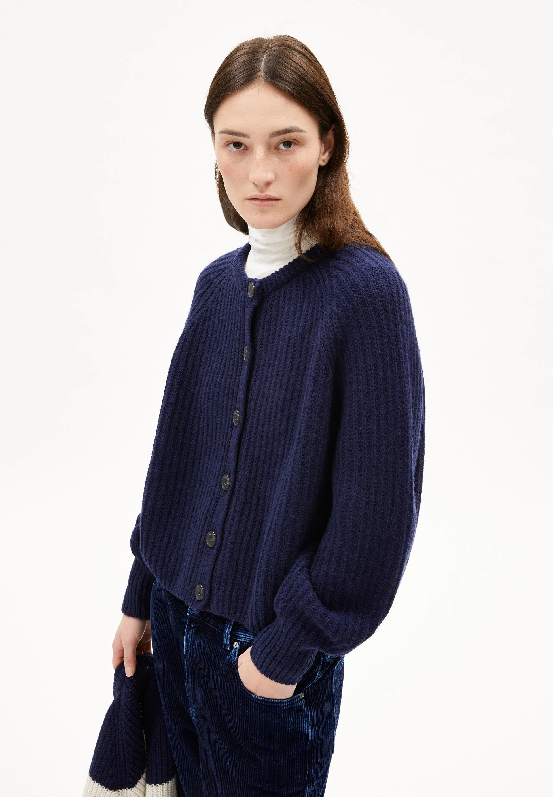 RIPPSTRICK-CARDIGAN | tinted navy