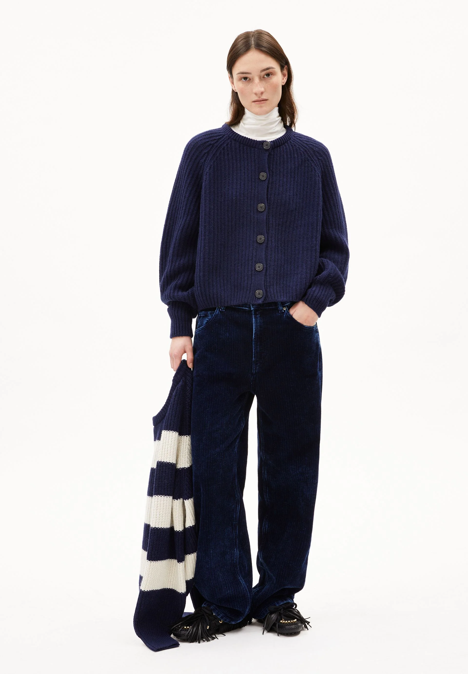 RIPPSTRICK-CARDIGAN | tinted navy - Image 5