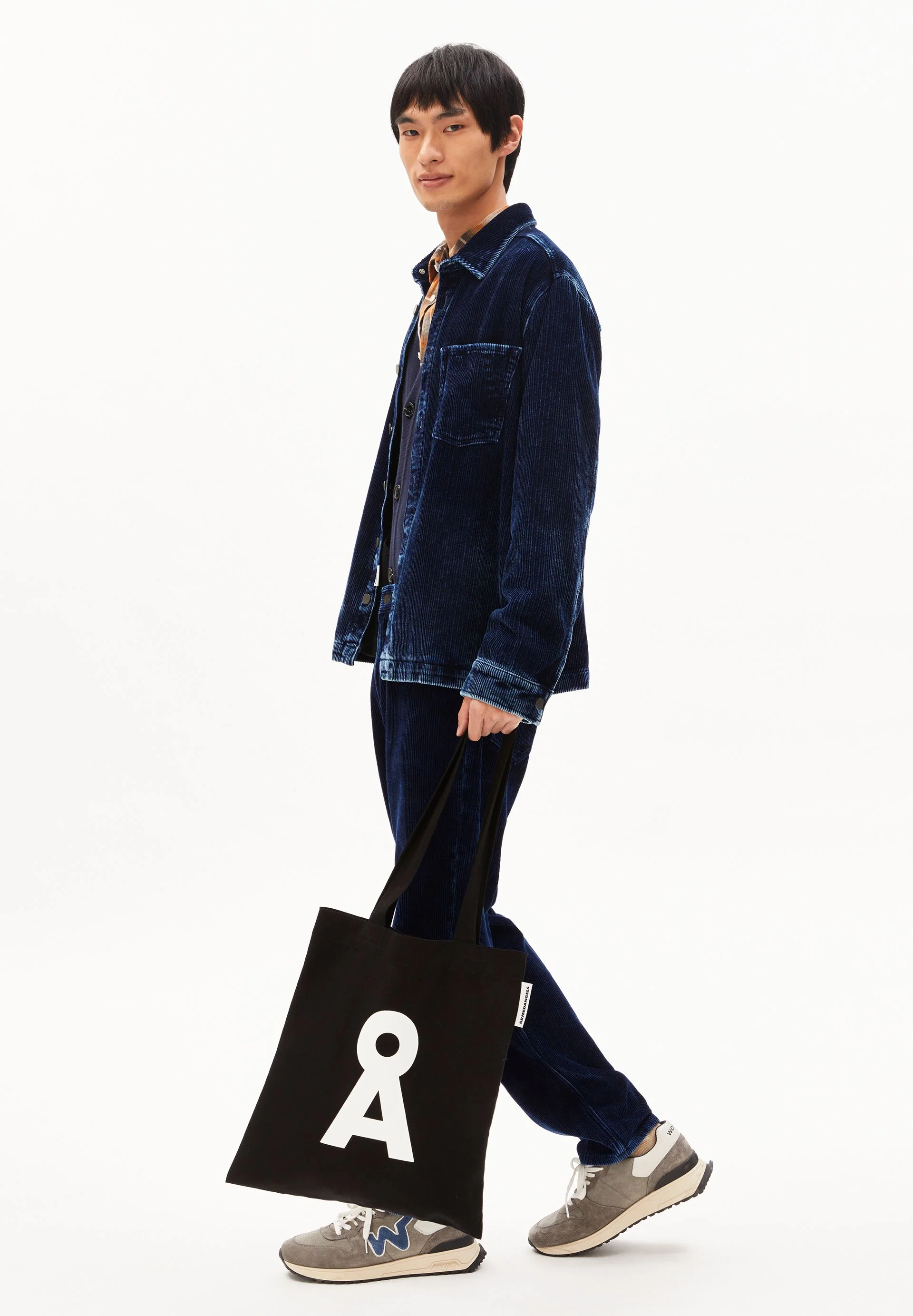 TOTAA BOLD TOTE BAG | black