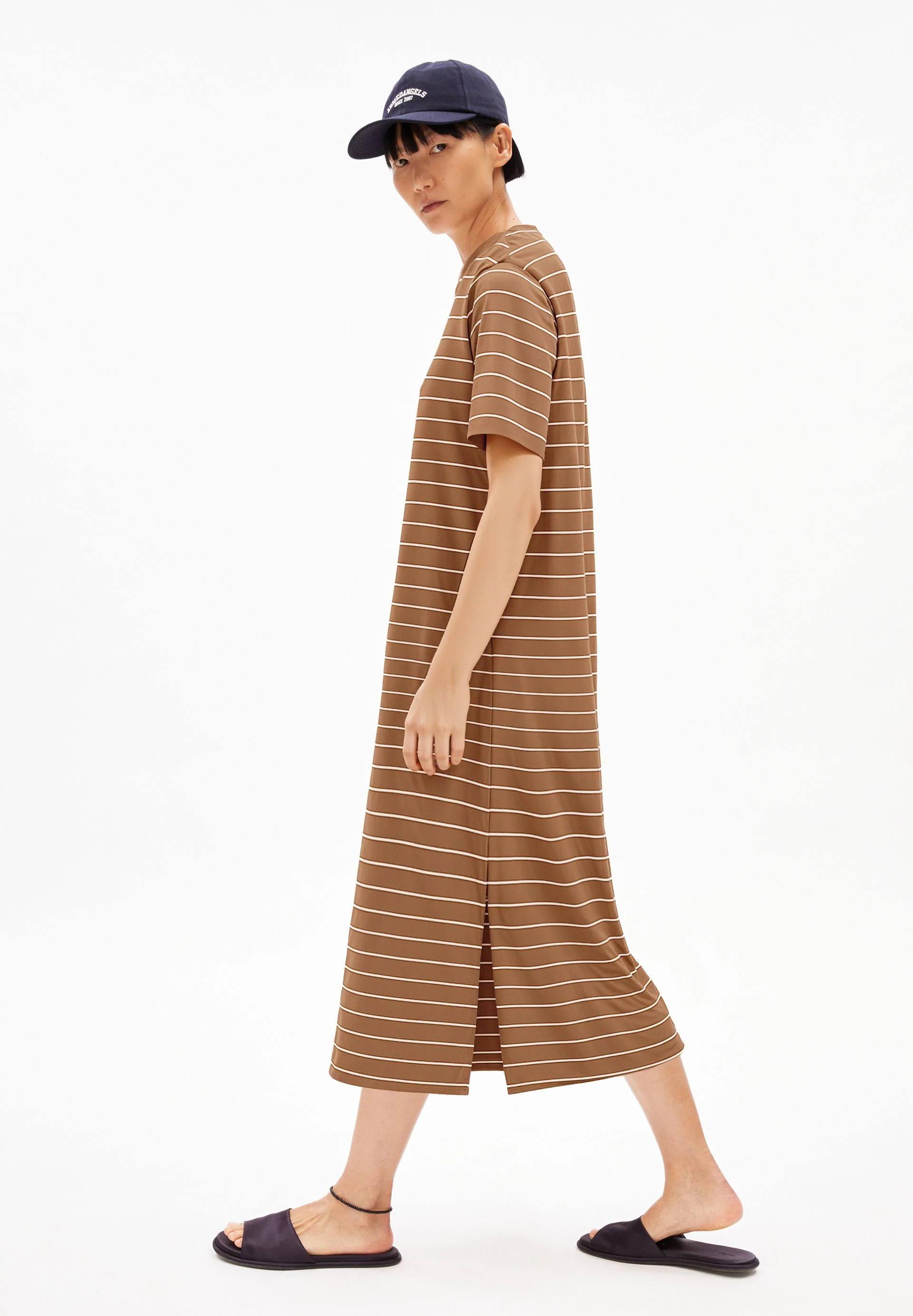 XELINAA FEIN GESTREIFTES MIDI-KLEID | pale umber-undyed