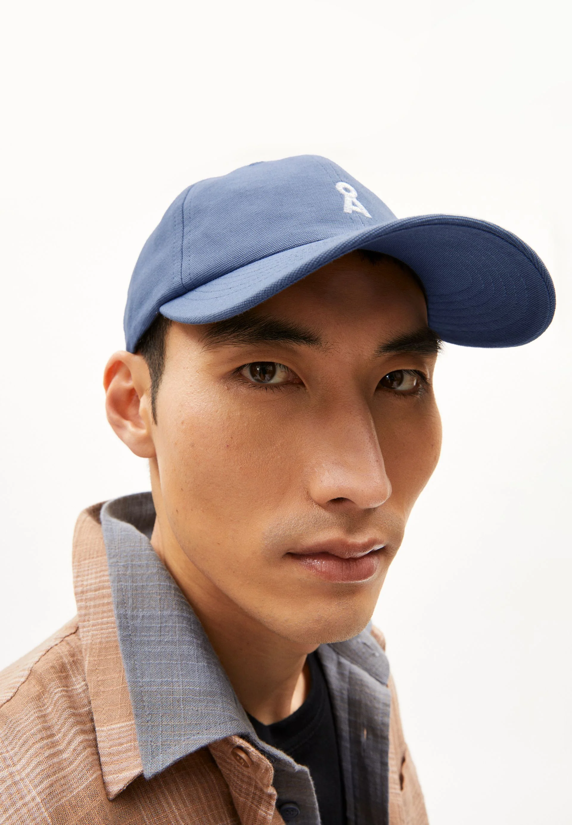 YENAAS BOLD - Image 11
